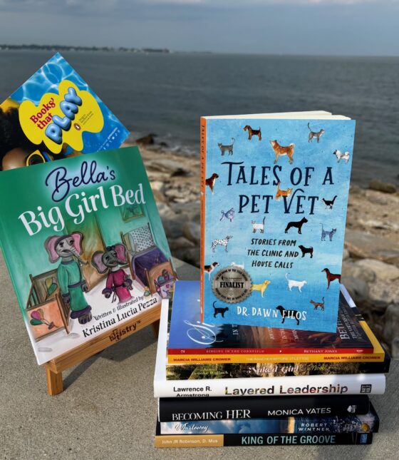 HERE’S WHAT PEOPLE ARE READING THIS JULY 4TH WEEKEND IN THE HAMPTONS!