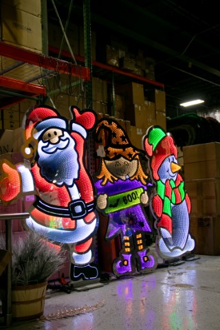 Christmas in America Sample Sale