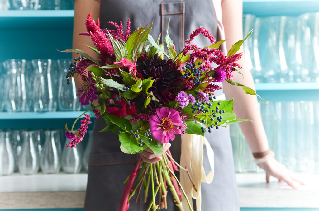 C:\Users\Zeeshan Khan\Downloads\mkt-sm-purple.jpg