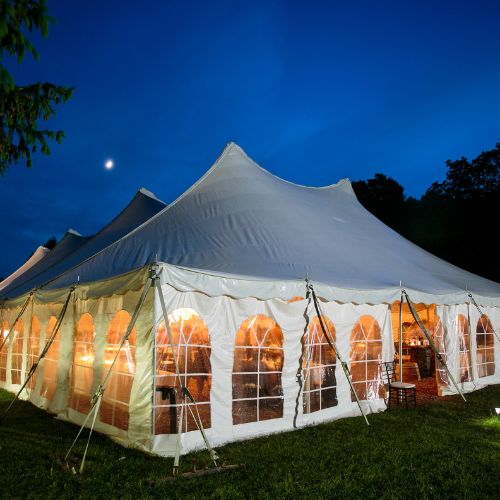 Must-Have Items for Hosting an Outdoor Party