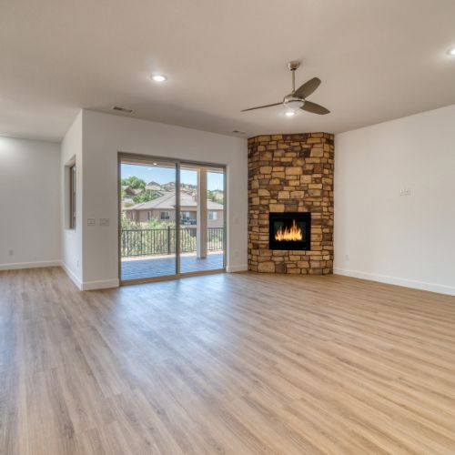 How To Decide Between Natural or Engineered Hardwood Floors